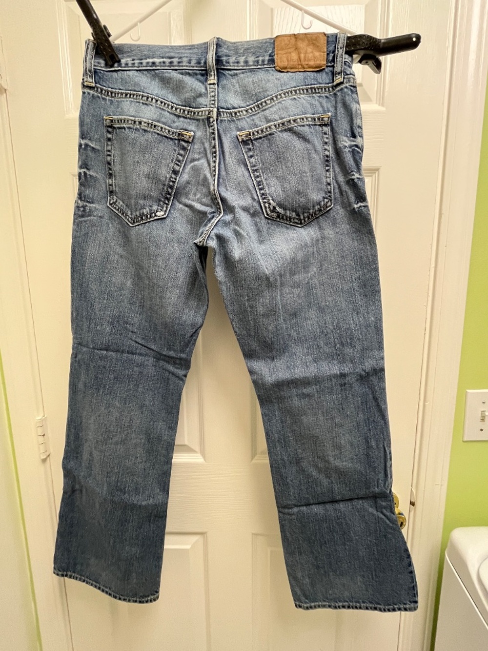 Unisex Old Navy Distressed Bootcut 30W x 30L - Picture 7 of 16
